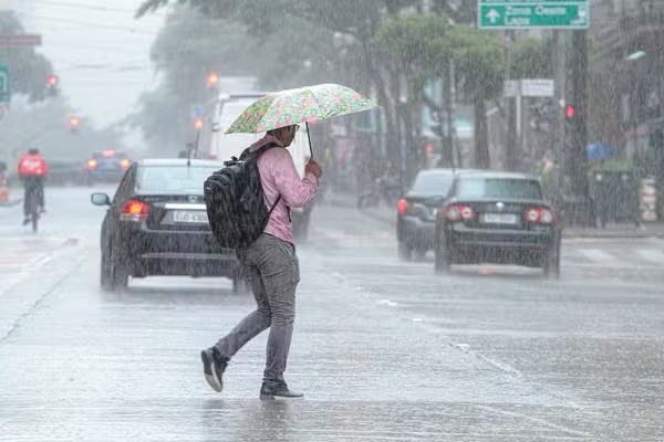 chuvas em Pernambuco, Distúrbio Ondulatório de Leste, aviso meteorológico