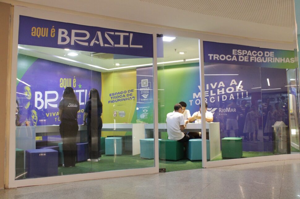 troca figurinhas, RioMar Recife, álbum copa, colecionadores, futebol