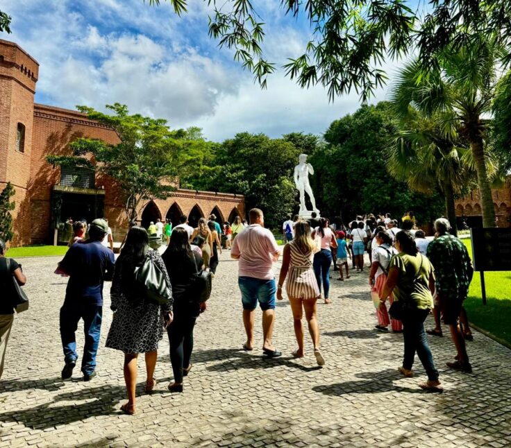 Instituto Brennand, entrada gratuita, museu Recife, Sexta Gratuita, cultura Pernambuco