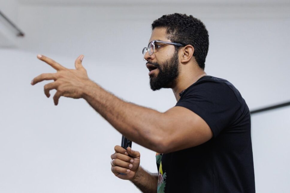 Jones Manoel, financiamento coletivo