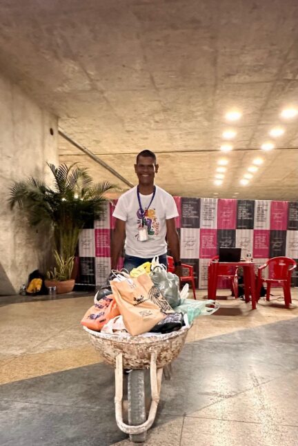 entrada solidária, eventos, solidariedade, doação de alimentos, Instituto Vizinhos Solidários