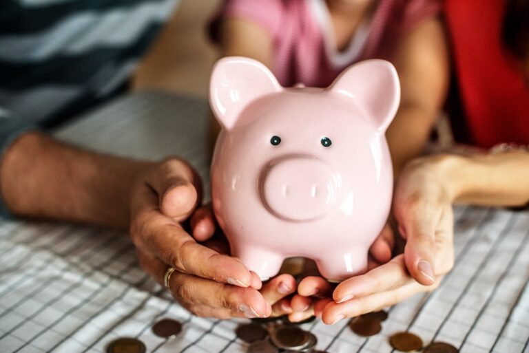 reserva de emergência, finanças pessoais, investimentos, poupança, segurança financeira