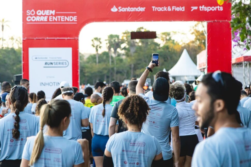 corrida Recife, Santander Track&Field Run Series, RioMar Recife, corrida de rua, bem-estar, esporte em Pernambuco