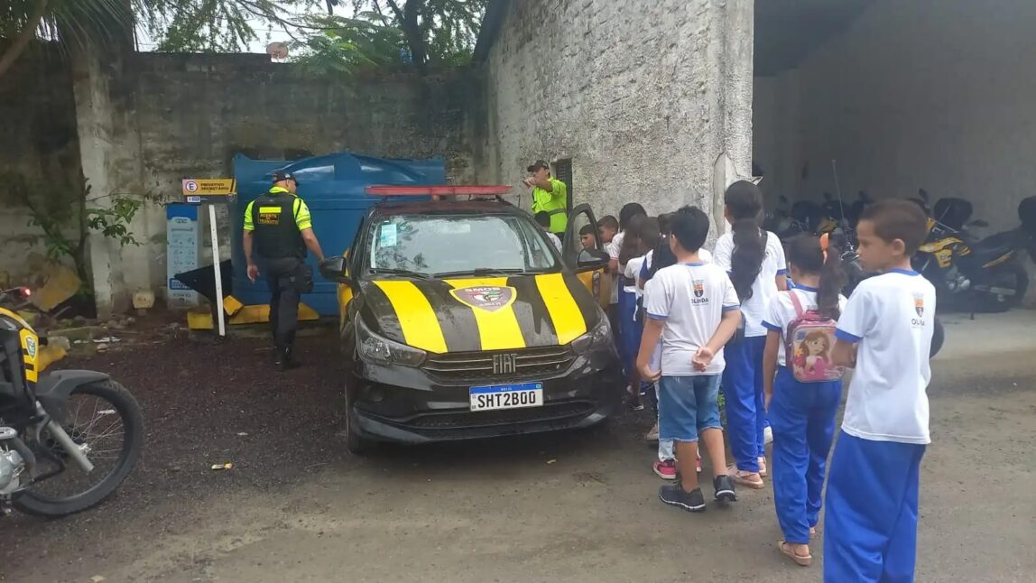 Semana do Trânsito, educação no trânsito, trânsito Olinda, segurança viária, blitz educativa, palestras escolares